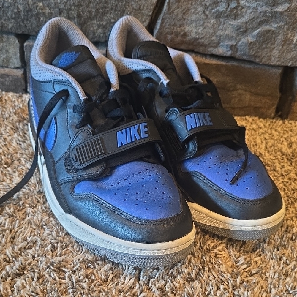 Nike Mens Shoes